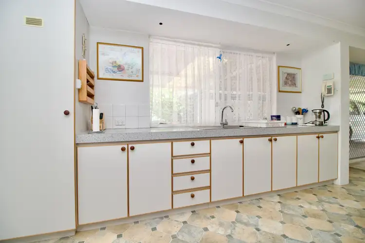 Seventh view of Homely house listing, 124 Currie Street, Warnbro WA 6169