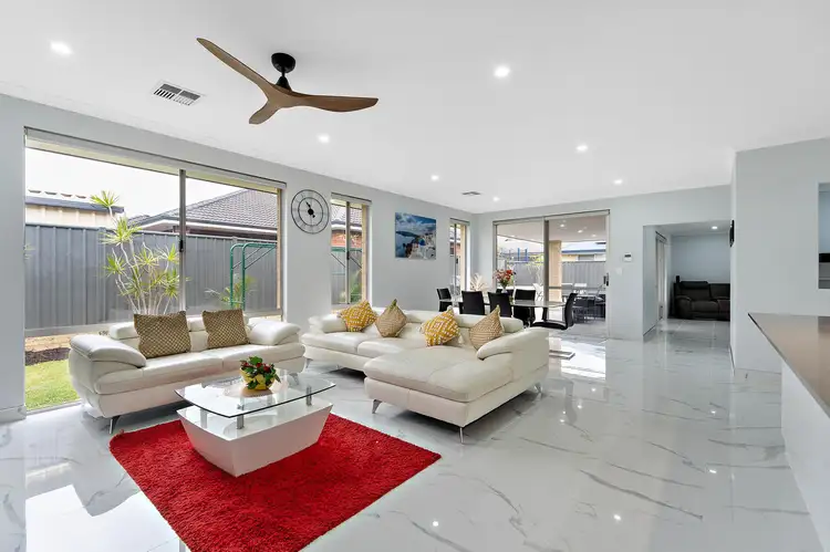 Fifth view of Homely house listing, 41 Berkshire Approach, Piara Waters WA 6112