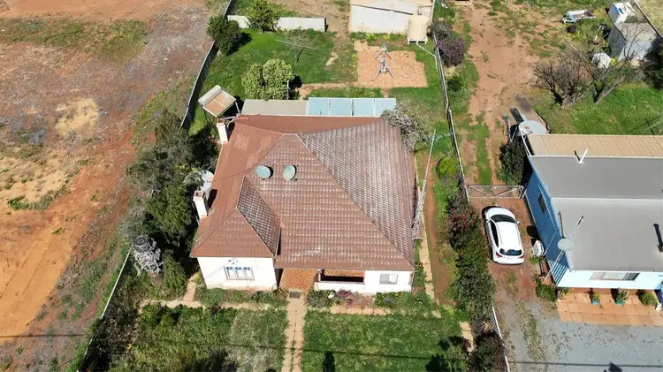 43 Russell Street, Perenjori WA 6620