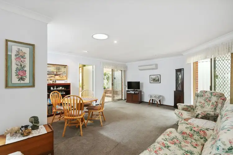 Sixth view of Homely villa listing, 2/11 Murray Road, Palmyra WA 6157