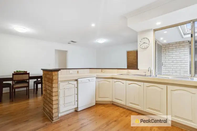 Fifth view of Homely house listing, 8 Banksia Place, Yangebup WA 6164