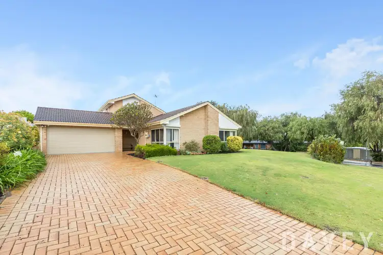 27 Adare Way
