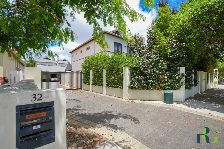 4/32 Mackie Street, Victoria Park WA 6100