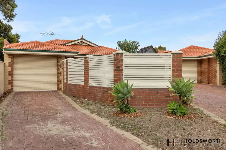 1/6 Leslie Place