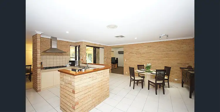 62 Elderfield Road