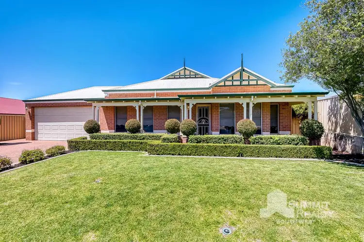 105 Leschenault Parade, Australind WA 6233