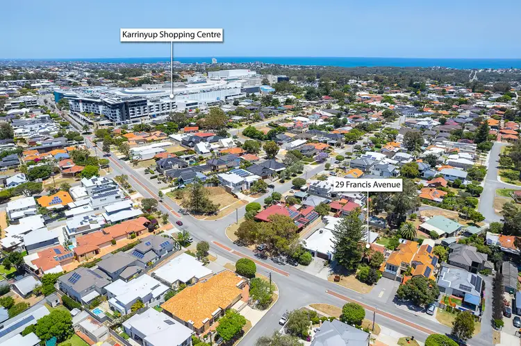 29 Francis Avenue, Karrinyup WA 6018