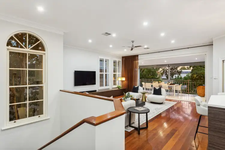21 Wright  Avenue, Swanbourne WA 6010