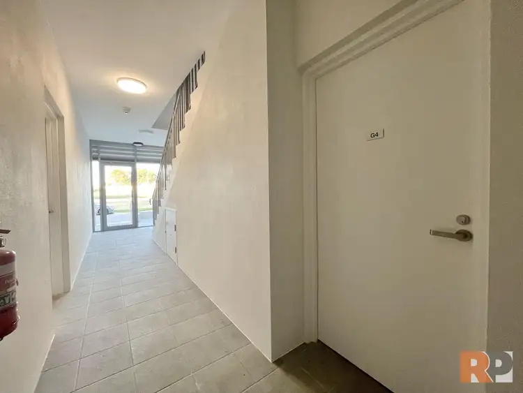 G4/21 Blackberry Drive