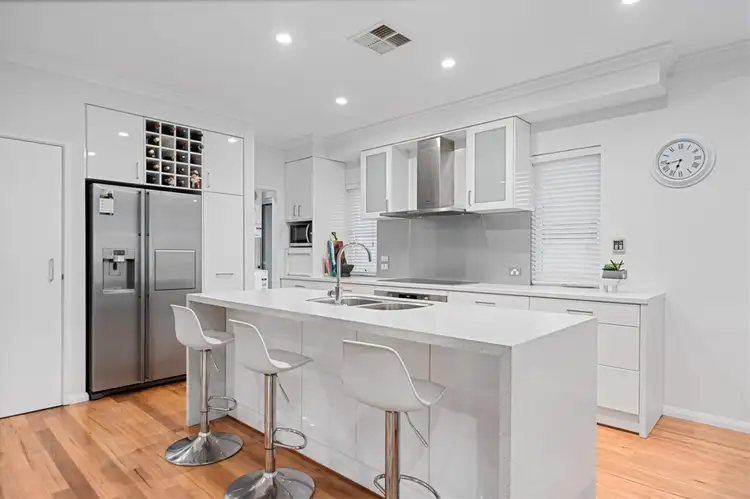 Seventh view of Homely house listing, 5 Empen Way, Hillarys WA 6025