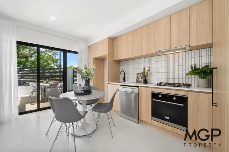Sixth view of Homely apartment listing, A/8 Comer Street, Como WA 6152