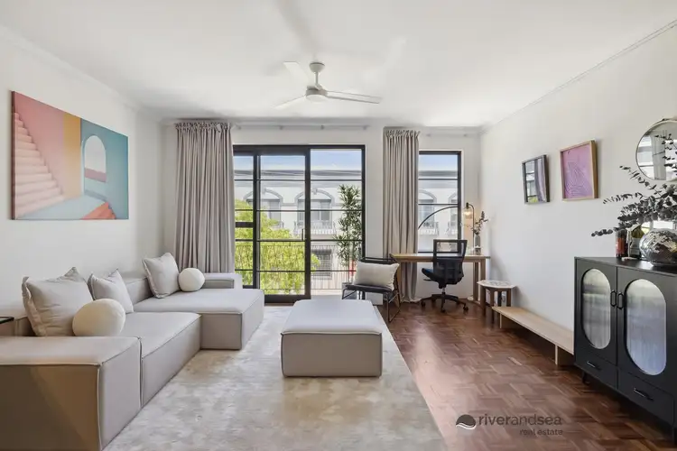 20/28 Robinson Avenue