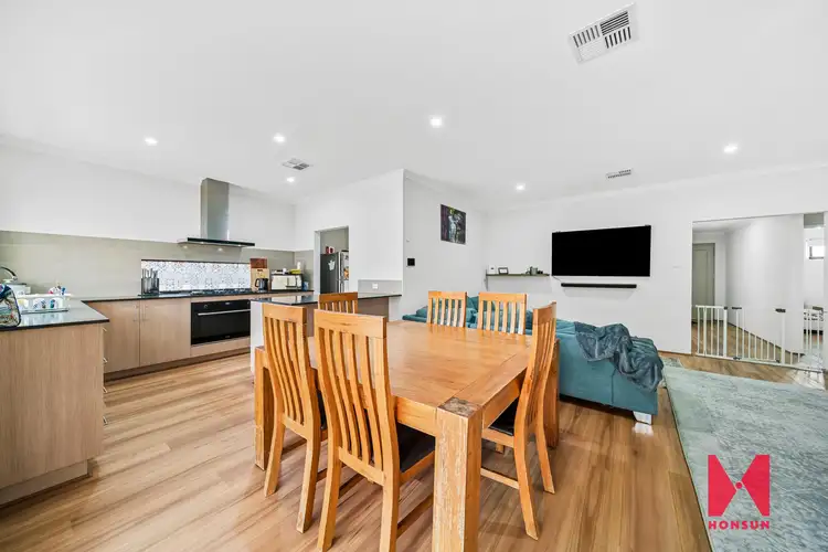 Fifth view of Homely house listing, 28 Fenchurch Drive, Hilbert WA 6112