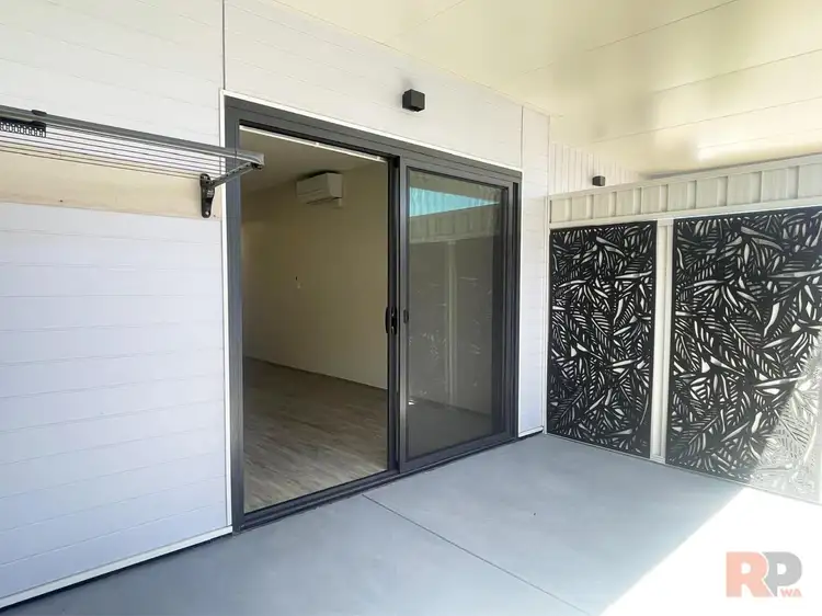 Fifth view of Homely apartment listing, 3A/114 Waldeck Road, Caversham WA 6055