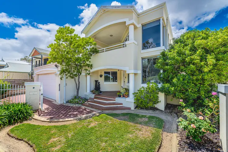 Third view of Homely house listing, 6 Scottsdale Court, North Lake WA 6163