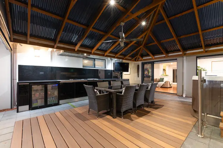 Fifth view of Homely house listing, 2 Debenham Way, Hillarys WA 6025