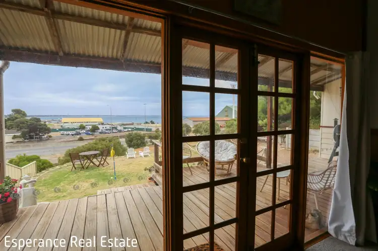 1 Hughes Road, West Beach WA 6450