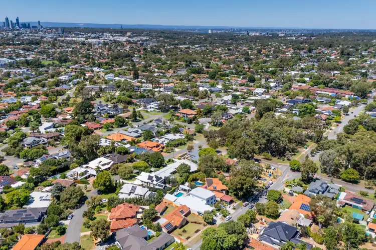 21 Winmarley Street, Floreat WA 6014