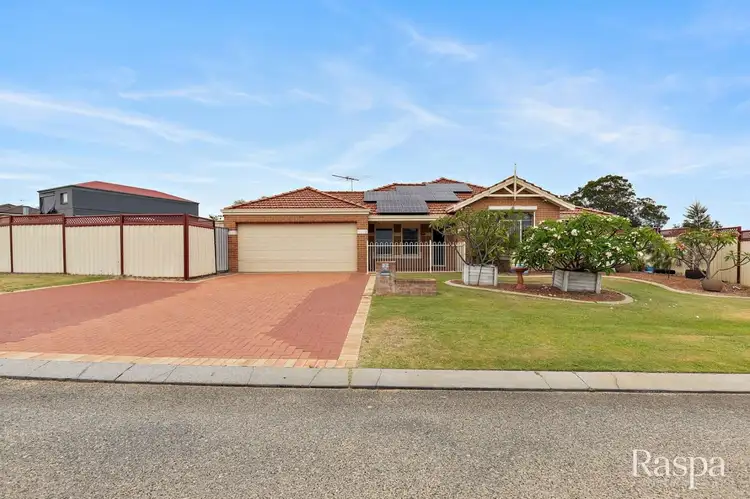 2 Cherbourg Grove, Port Kennedy WA 6172