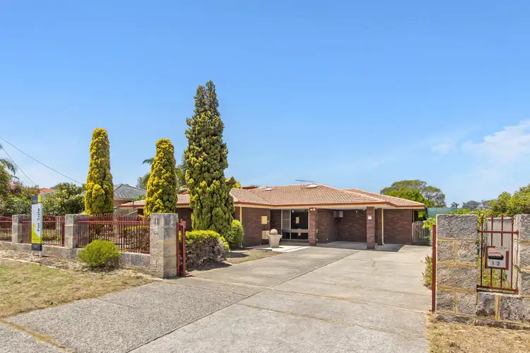 12 Nelligan Avenue, Girrawheen WA 6064