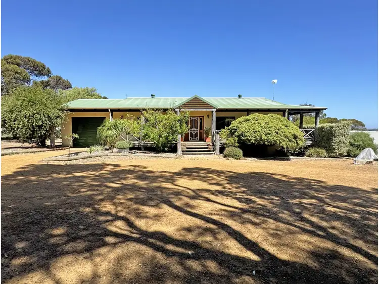 134 Davis Road