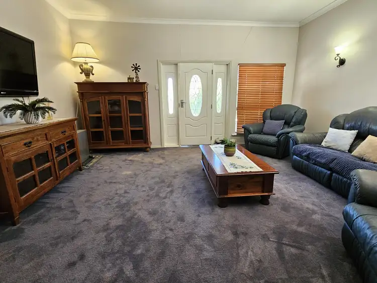 Second view of Homely house listing, 37 Jones Street, Kondinin WA 6367