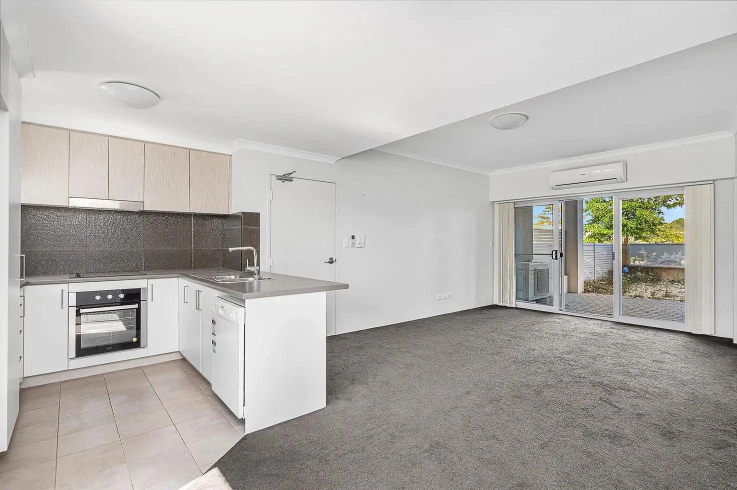 Main view of Homely unit listing, 21/32 Congenial Loop, Atwell WA 6164