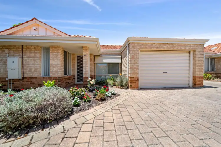 19/7 SHEARWATER TERRACE, Ballajura WA 6066