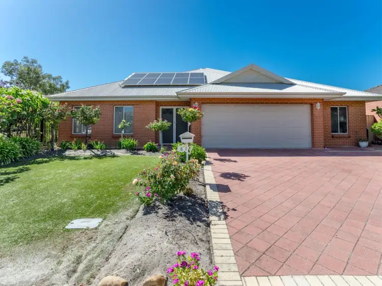 5 Admiralty Road, Canning Vale WA 6155