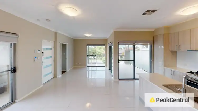 Fourth view of Homely apartment listing, 2/210 Kooyong Road, Rivervale WA 6103