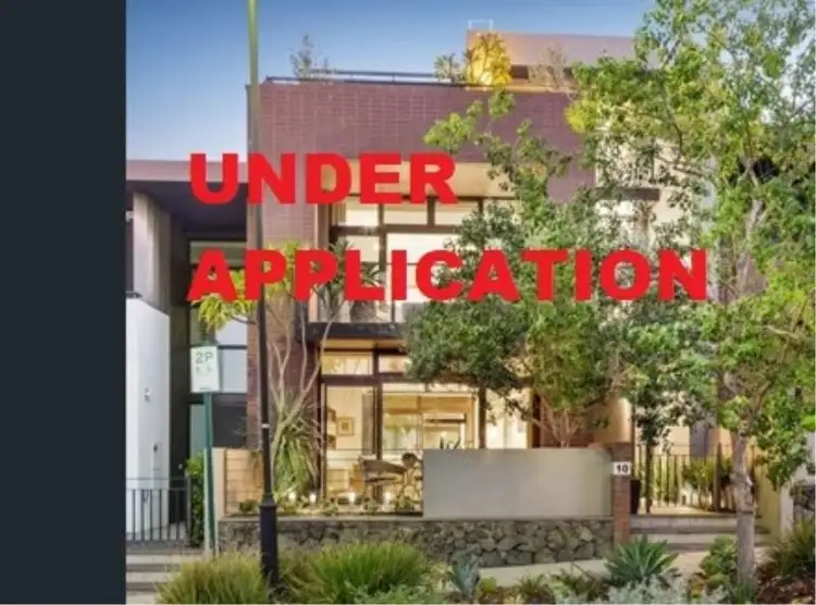 10 Lupin Hill Grove
