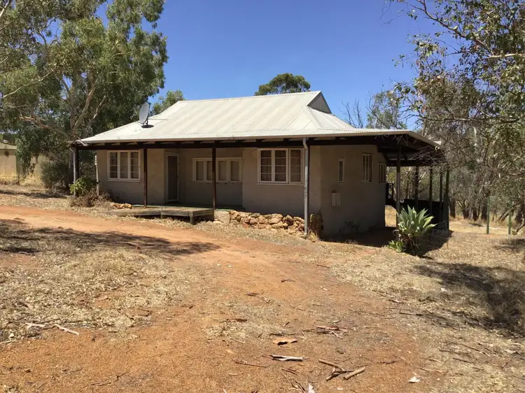 63 Toodyay West Rd