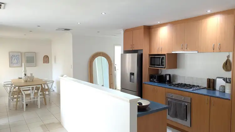 Fourth view of Homely house listing, 2/22 Elsfield, Bassendean WA 6054