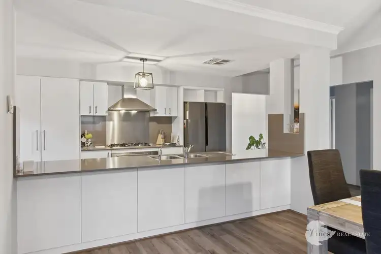 Sixth view of Homely house listing, 72 Pavilion Circle, The Vines WA 6069