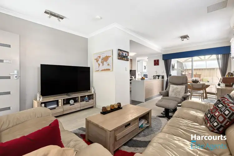 Fifth view of Homely house listing, 1/137 Kent Street, Rockingham WA 6168