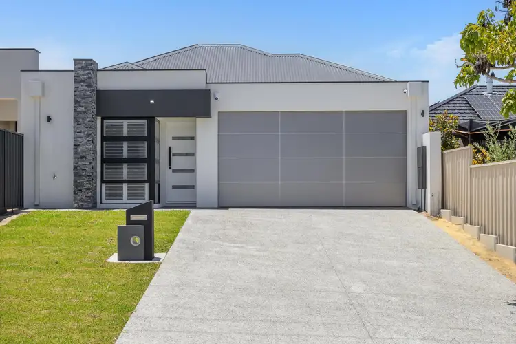 4A Rowe Place