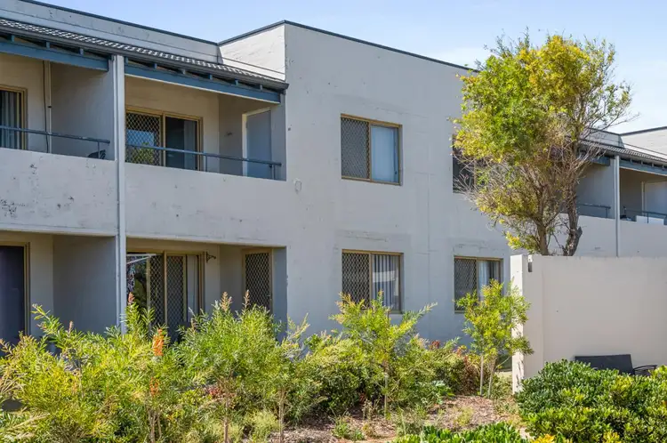 39/436 Safety Bay Road, Safety Bay WA 6169