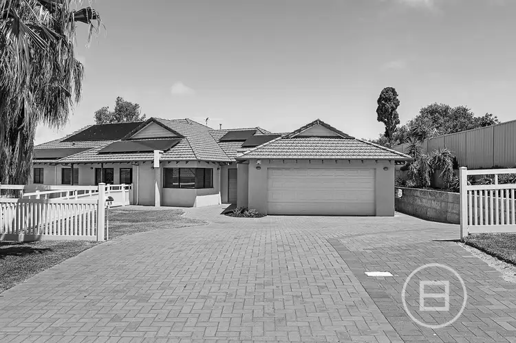 49 Warringah Close, Kallaroo WA 6025
