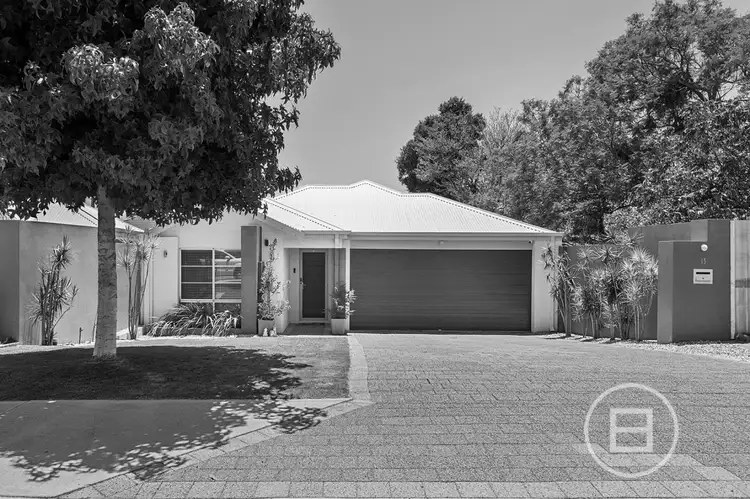 13 Hanworth Street