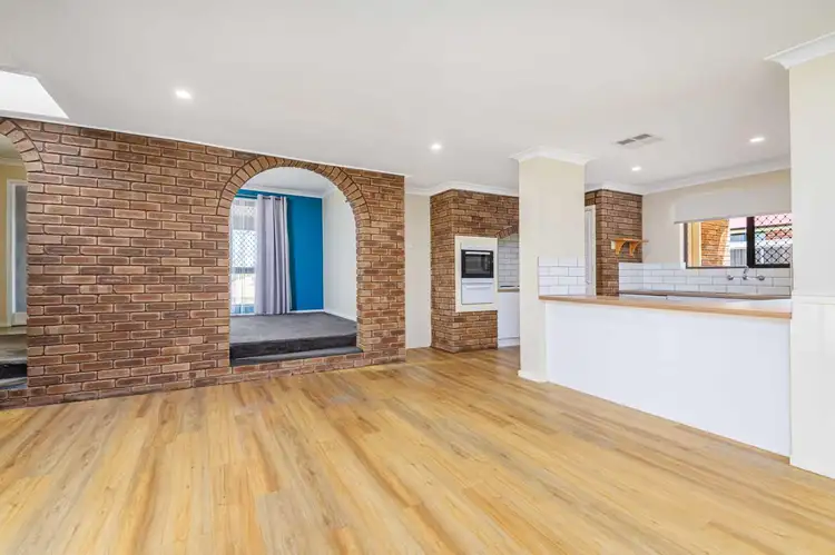 Fifth view of Homely house listing, 7 Harnett Place, Australind WA 6233