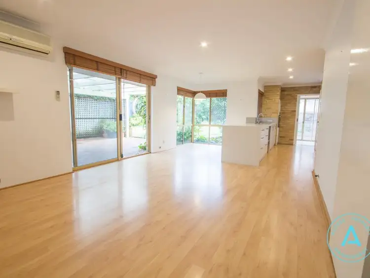 1 Unwin Crescent