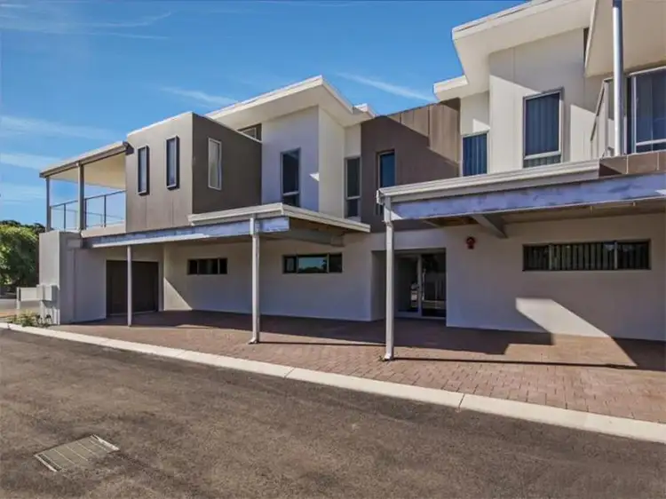 7/128 Safety Bay Road