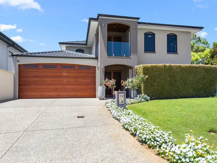 13 Nemagold Grove, Coogee WA 6166