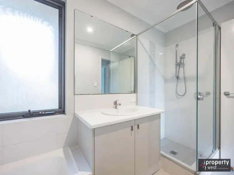 Fifth view of Homely house listing, 15 Vignerons Loop, Hocking WA 6065