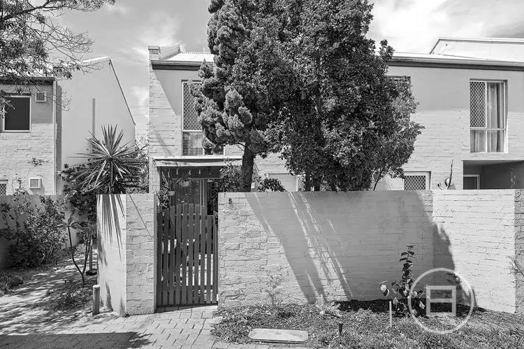 5/4 Waterway Court, Churchlands WA 6018