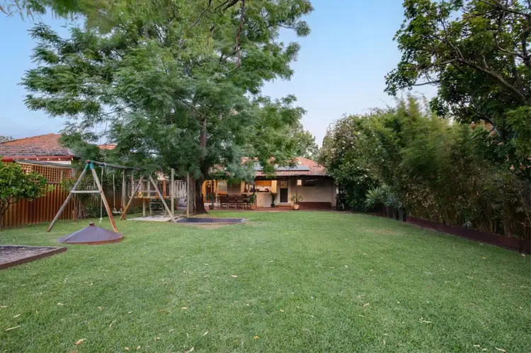 69 Simper Street, Wembley WA 6014