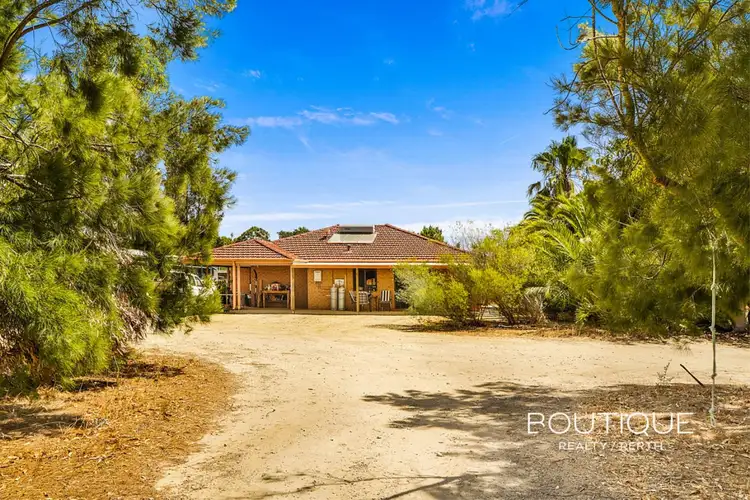 255 Ocean Farm Drive, Nilgen WA 6044