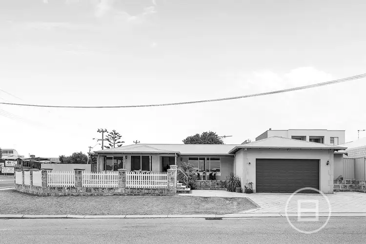 1 Venus Way, Hillarys WA 6025
