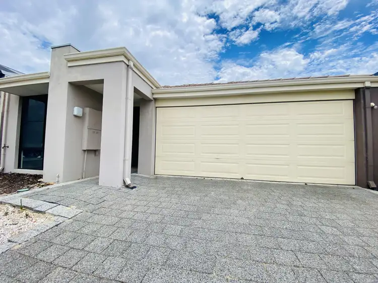 31 Alverda Parade, Aveley WA 6069
