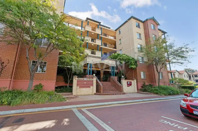 303/7-11 Heirisson Way